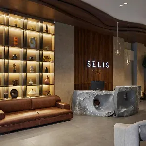 https://selis.colombiamedellinhotels.com